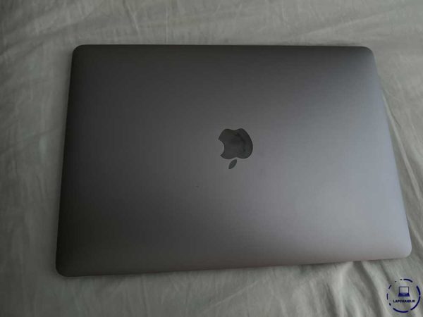 macbook pro 2019 i7 16gb ram 512gb ssd intel iris